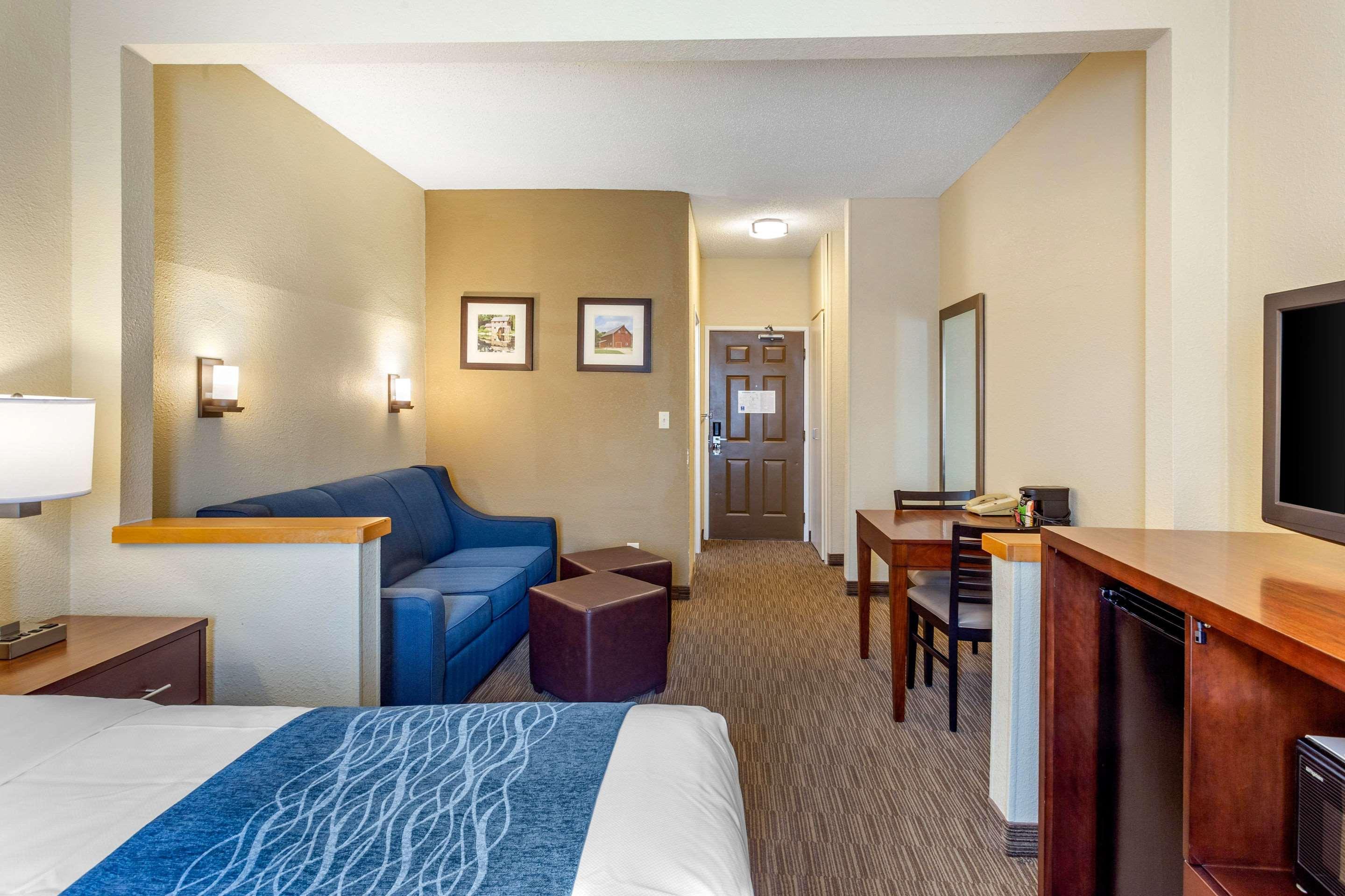Comfort Inn Rockford Near Casino District Exteriör bild