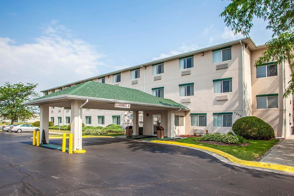 Comfort Inn Rockford Near Casino District Exteriör bild