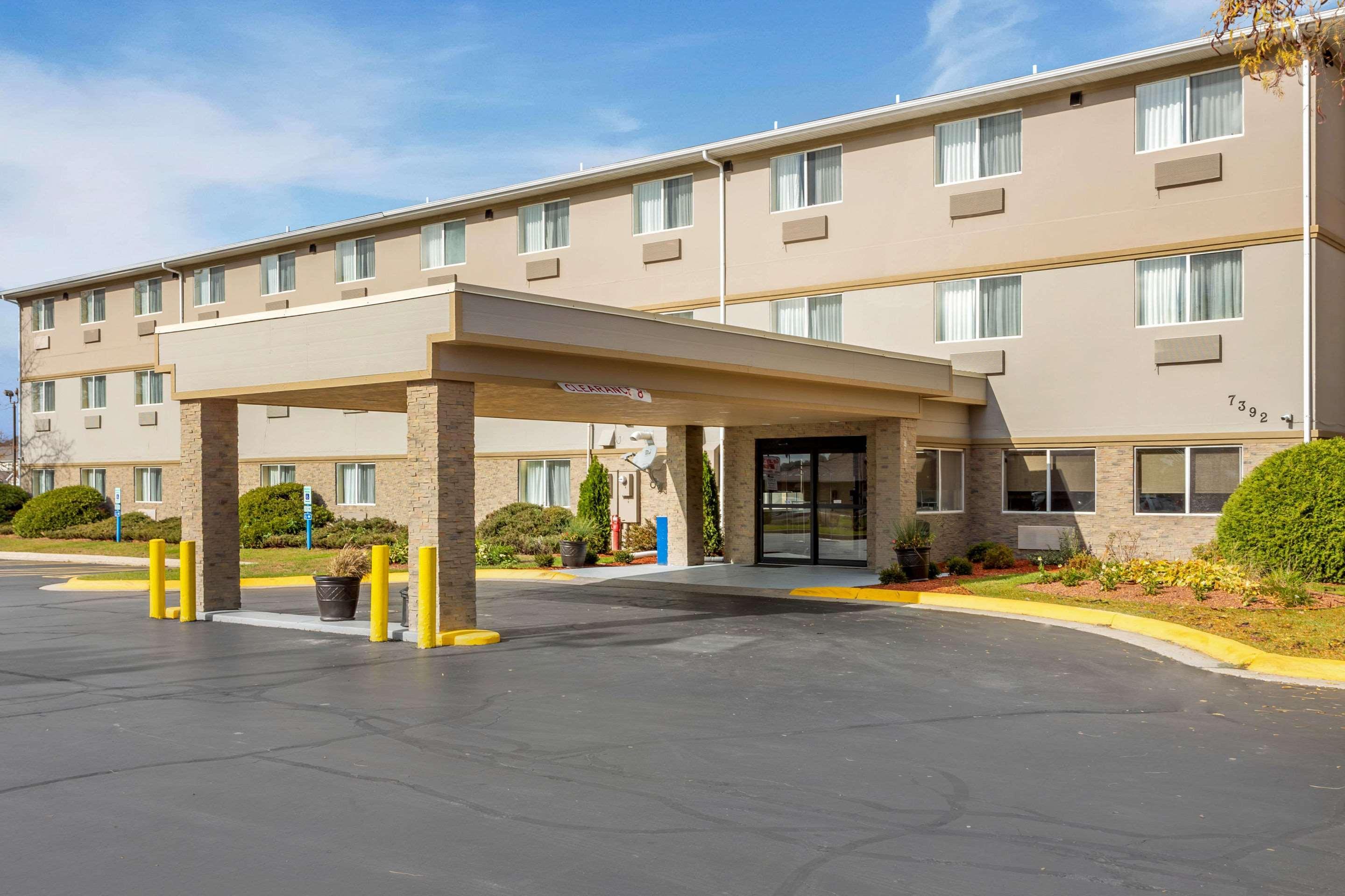 Comfort Inn Rockford Near Casino District Exteriör bild