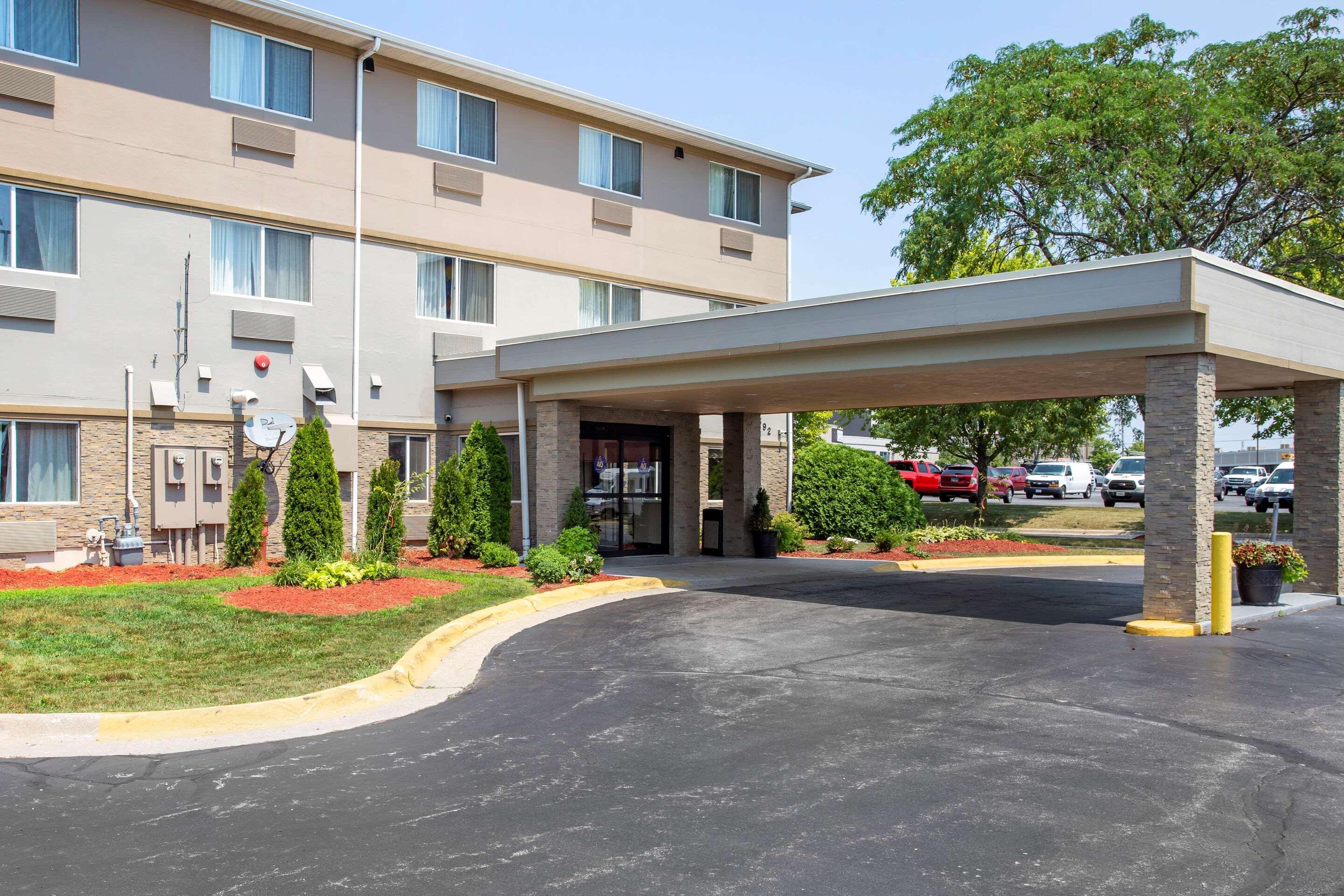 Comfort Inn Rockford Near Casino District Exteriör bild